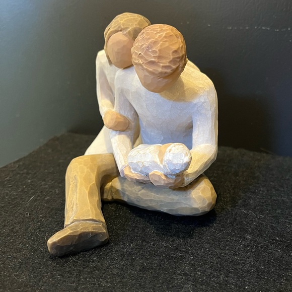 Vintage 2000 Willow Tree New Life Family Embrace Figurine - Brown and Cream - Picture 6 of 13